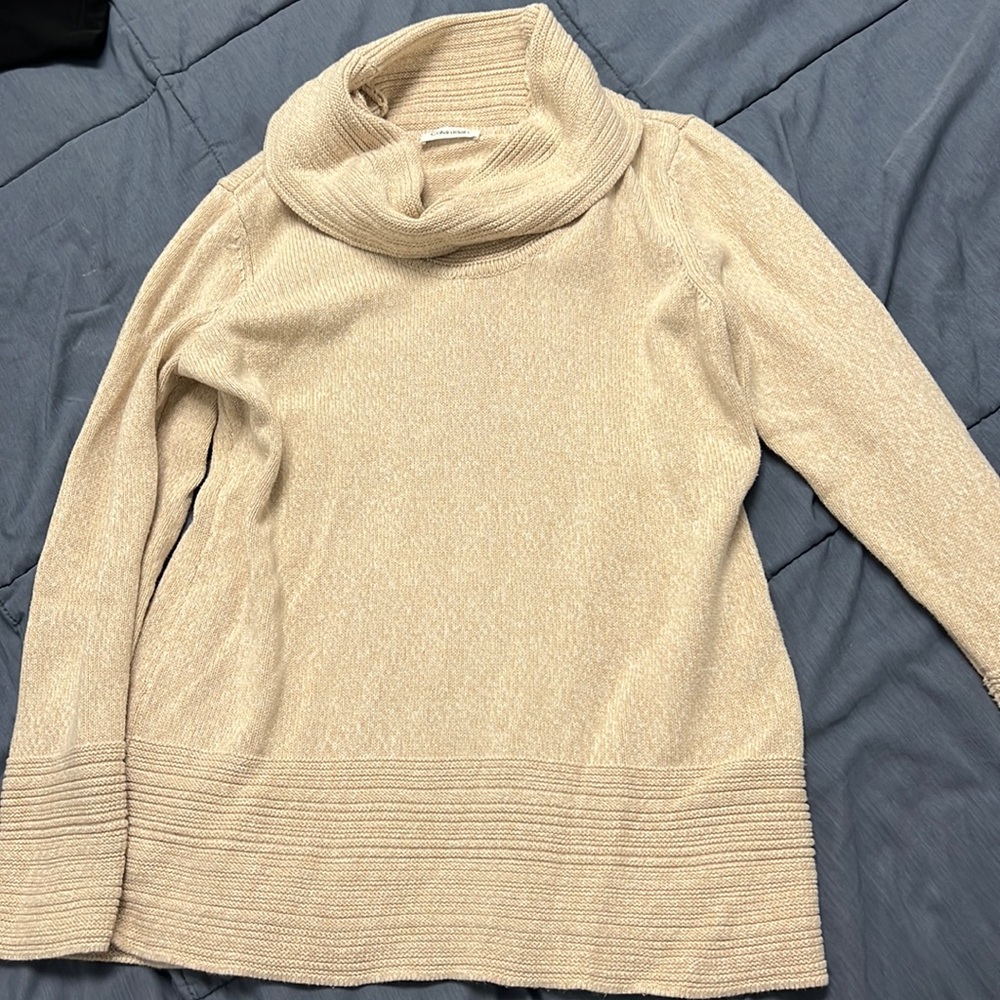 Women’s Sweater